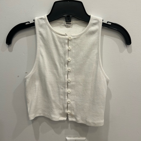 Garage Button Up Front Muscle Tank In Whitee - Picture 2 of 4